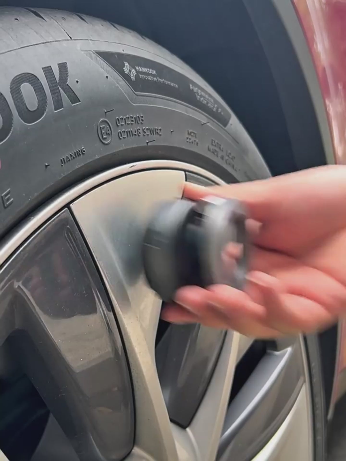 Magnetische Vakuum-Handyhalterung fürs Auto – 360° drehbar